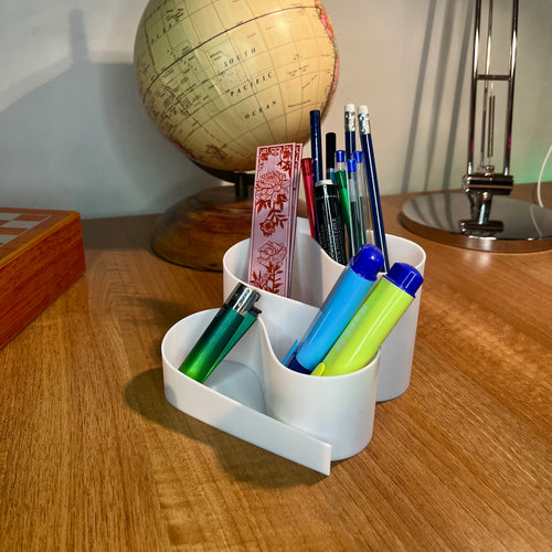 Organizer da scrivania moderno